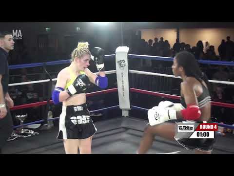 Roar Combat League 14 - Sammy LUXTON vs Shanelle DYER