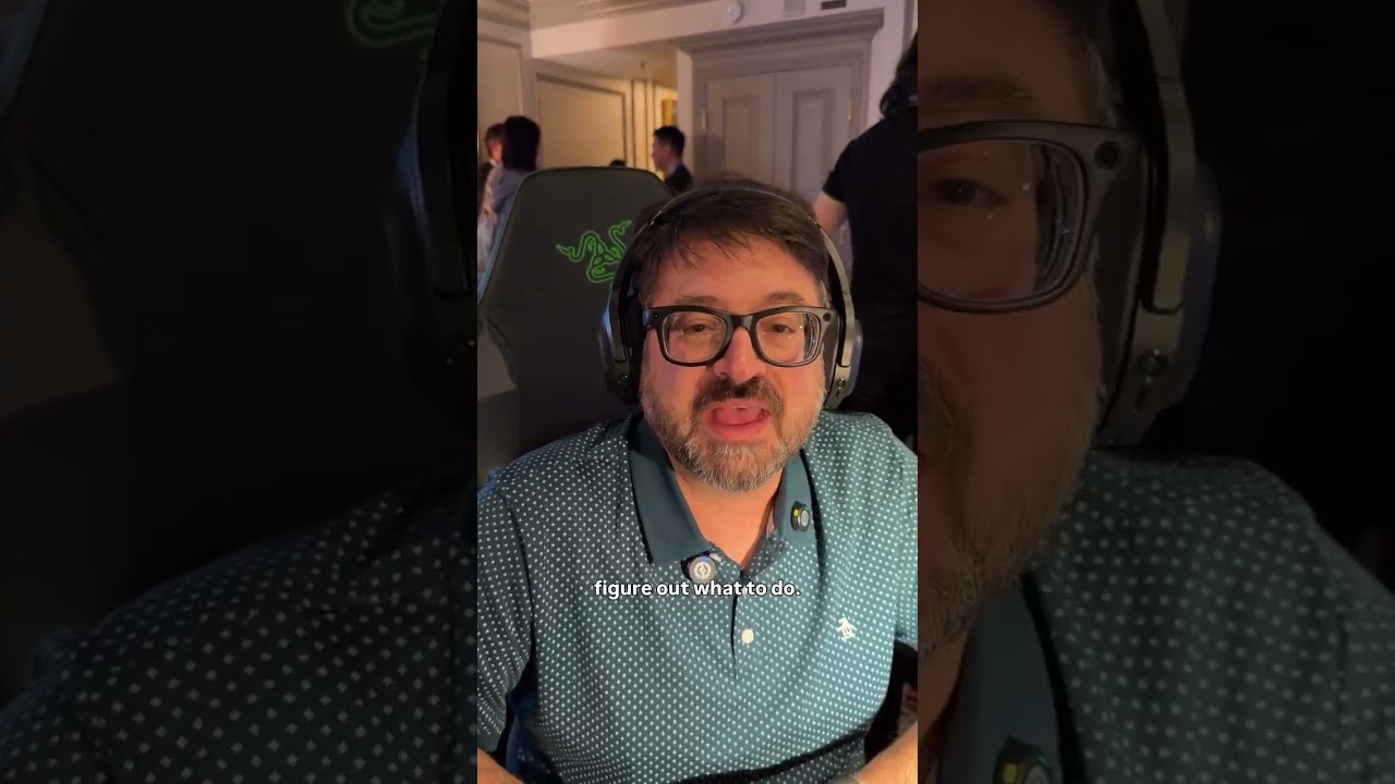 Razer’s Project Motoko takes the concept of camera smartglasses & puts them on headphones #ces2026