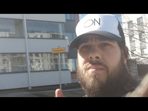 Nyt pikku kävelyllä + käyn kaupassa