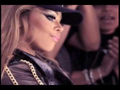 Lil' Kim ft. Lola Monroe - Did It On Em (REMIX) NEW 2011