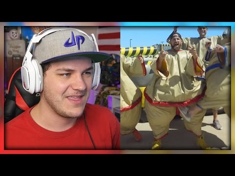 Giant Sumo Battle | Dude Perfect - Reaction