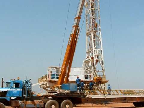 The rig move starts. In the dessert of Sudan