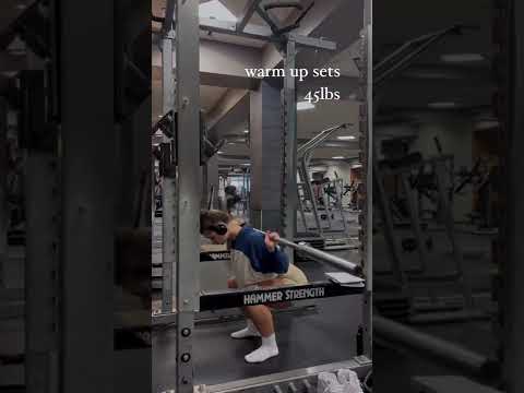 Warm Up Set 45 LBS - 185 🔥🍓🍓#fitness #crossfit #gym #gymlover #workout #legday #glutes #booty #shape