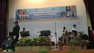 Download lagu Ku Nanti Kau Pulang A Rozaini & Rhythmbrothers mp3 Download lagu Ku Nanti Kau Pulang A Rozaini & Rhythmbrothers mp3