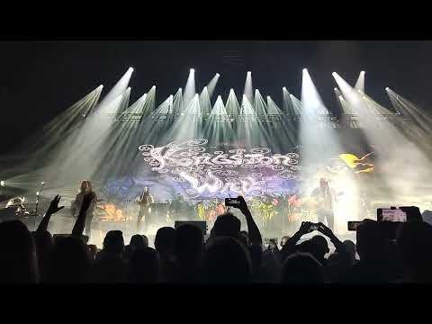 JJylli & Kuoppis / Music of Kingston Wall - Shine on Me @ Hki jäähalli 5.12.2024