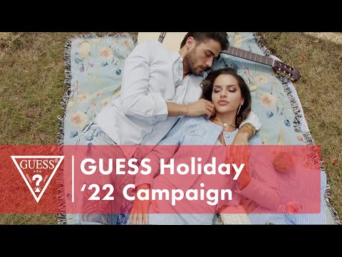 Guess dėklas iPhone 13 Pro / 13 6,1 GUHMP13LLLSLMGLP šviesiai rožinės spalvos kietasis dėklas Silikoninis Script Gold Logo Magsafe video