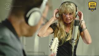 Carmen Gomes Inc. - Ease The Pain (Live on 2 Meter Sessions, 2020)