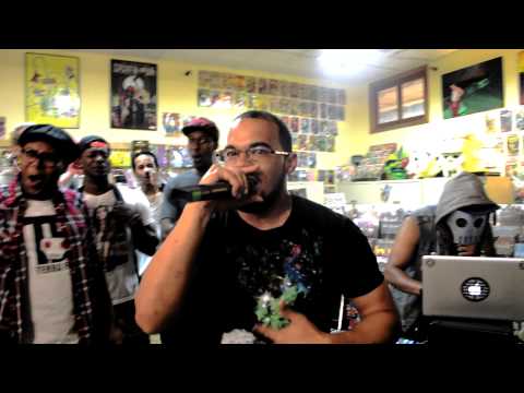 BE.water - Heart Of A Champion (Live) Brainstorm Comics 06.07.14