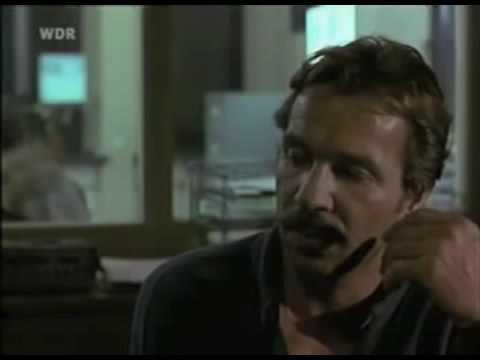 Schimanski zieht Ralf Richter übern Tisch