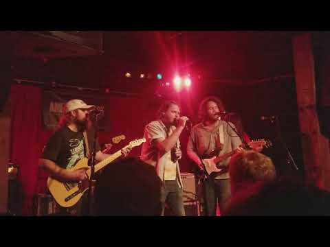 Futurebirds with Justin Osborne of Susto  (The Glands cover) at Americanafest 9/14/17