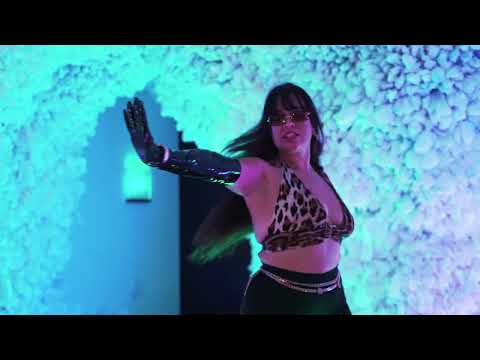 Jenny B - Hate On Me