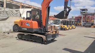 Купить гусеничный экскаватор Doosan DH55 - Изображение 4 | Machineryline TM Гусеничный экскаватор Doosan DH55 | Изображение 4 - Machineryline