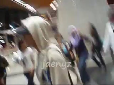 [Fancam] Super Junior departure at KLIA (030808)