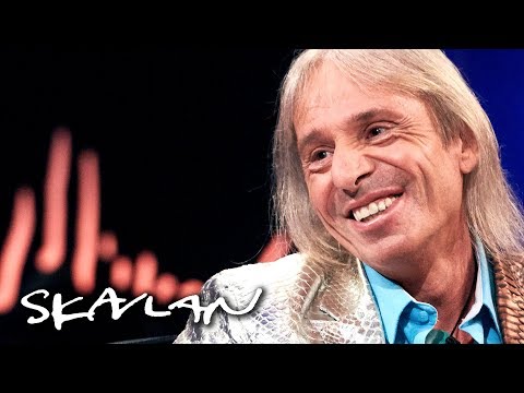 One slip away from death | Interview with «The French Spiderman» Alain Robert | SVT/TV 2/Skavlan