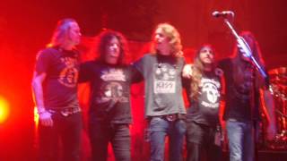 Opeth Acoustic Live in UK -- Sevendust, Mountain and Murder Bar -- Killswitch Mixing new Album!