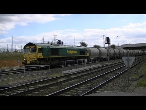 Freightliner 66610 & 66615 at East Midlands Parkway