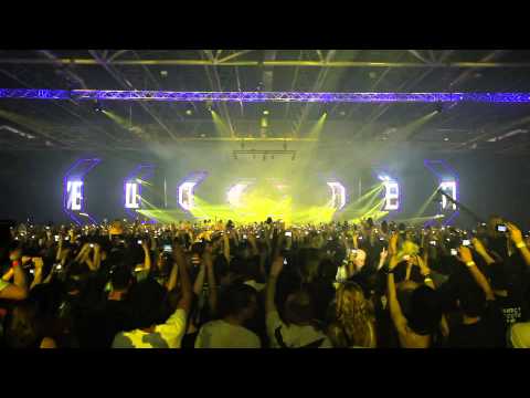 Energy The Network 2011 | Tiesto Opening Show and his track Club Life (Las Vegas Intro)