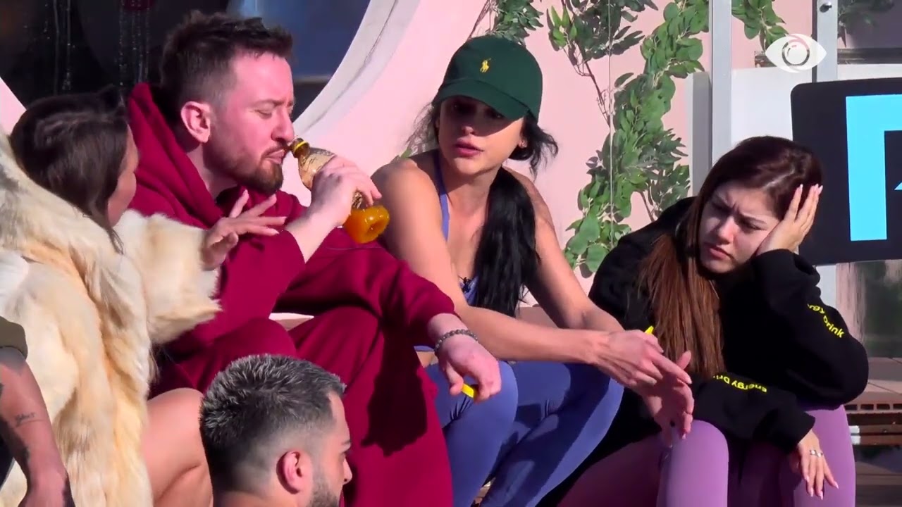 “Olta nuk e ka shoqe Rozanën”/ Gerta bisedon me banorët për raportin e saj me Rozanën