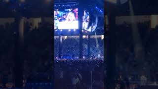 Garth Brooks, performing People Loving People by fan request, in Detroit 2020