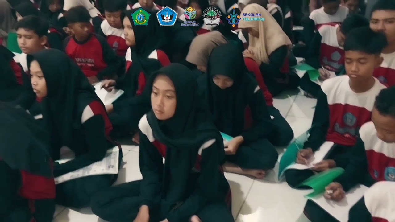 [190425] SMPN 2 Taman - Sarasehan Berwirausaha "MaKin HeBat" bersama Narasumber bpk Agung Arifin, S. Psi