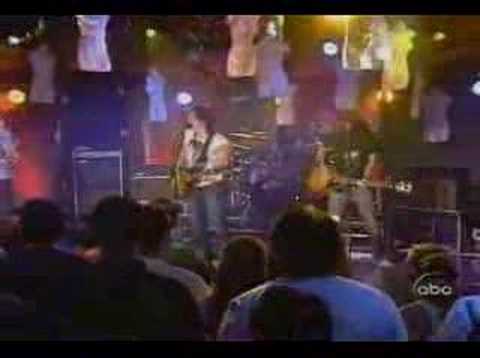 the libertines - can't stand me now (live on jimmy kimmel)