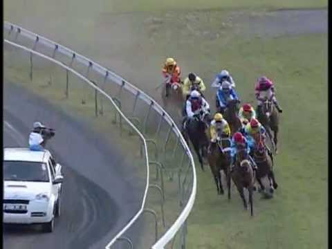 32nd Meeting (30 Oct 2011) - Race 7 Winner: SNAPPY (iDates.mu)