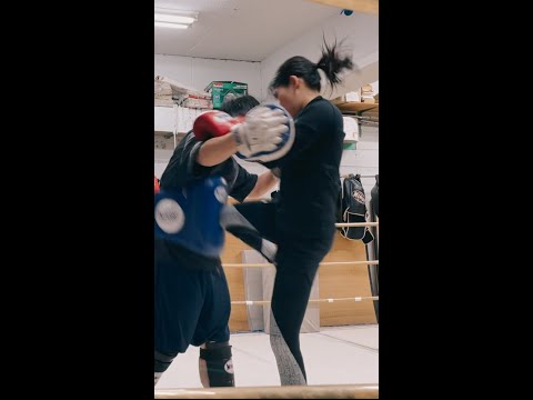 【試合まで14日】腹に膝をぶち込む！テンカオ練習 #shorts