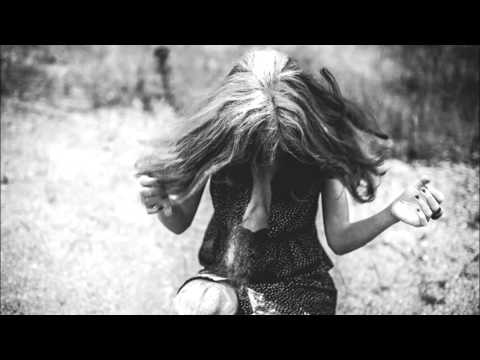 Alessio Pagliaroli Feat. Jinadu - Distractions (Original Mix)