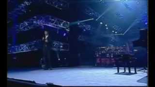 Gavin DeGraw's performance in DR's Big Christmas Show in Denmark