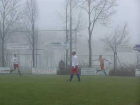 06-02-2010 Koudekerk 2 - Kamerik 2 1-0 doelpunt Arjen Linstra