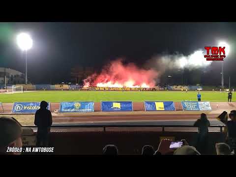 Oprawa Kibiców Elany Toruń w trakcie spotkania z Zawisza Bydgoszcz 17.05.2023