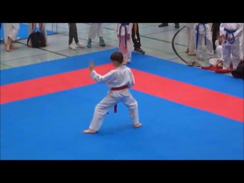 Karate Bezirksmeisterschaft Köln-Düsseldorf Christopher 10 Finale