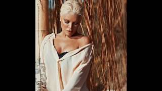 Ajda Pekkan - Düşman Mısın, Aşık Mı? (Solo Version)