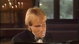 Richard Clayderman 'E Penso a Te' (Official Video)