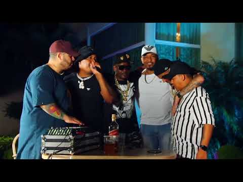 HIT FUNK NA PISCINA - CIDINHO GENERAL, MC'S FUGA, 7 BELO, BÓ DO CATARINA, NEGUINHO DO KAXETA, PONEIS