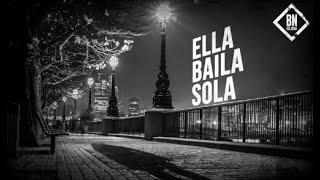 Musik-Video-Miniaturansicht zu Ella baila sola Songtext von Ricardo Arjona