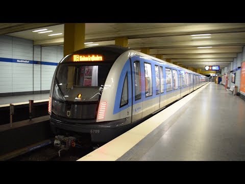 MVG U-Bahn Züge im U-Bahnhof Nordfriedhof