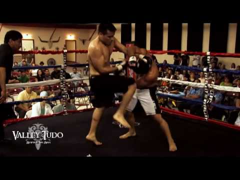 No Quarter Pete Gonzalez vs Danny Lloyd