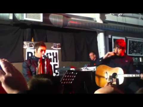 Beady Eye  - Second Bite of the Apple (Live at Rough Trade East)