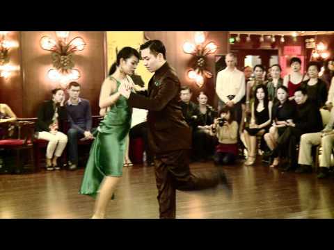  Gustavo Lin  and  Catarina Chung  are  dancing  to  the  tango  "  Emancipacion  "  by  Osvaldo Pugliese  at  Shanghai Tango Festival  in  2011