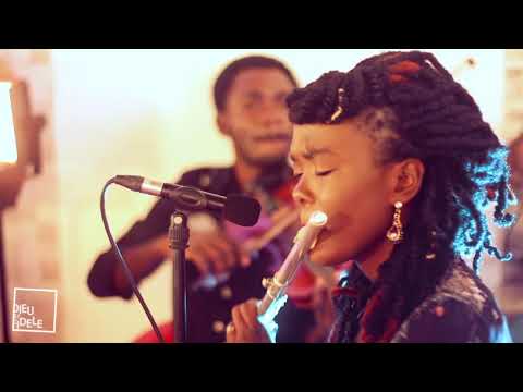 ET QUAND JE PRONONCE TON NOM...