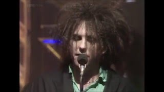 The Cure - In Between Days (1985 TOTP appearance)
