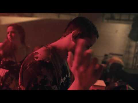 Man, I feel just like a rockstar - A CALOURADA