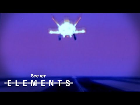 這架祕密的X-37B飛機在軌道上飛行780天后終於降落了 (This Secret X-37B Plane Finally Landed After 780 Days In Orbit)