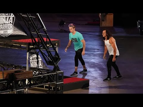 Daniel Gil and Austin Gray Race For The Title on the AmericanNinja Warrior 12 Power Tower