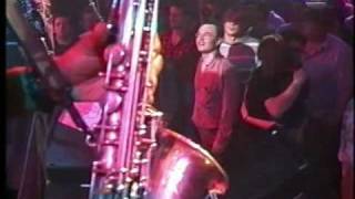 Luther Allison &amp; Bernard Allison - Bad news is coming (part 1)