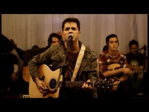 Ele Nos Ama video