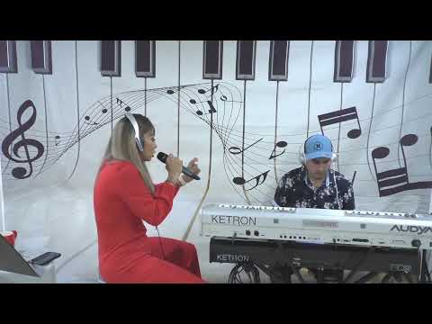 ACUSTICO CON DIANA MENDIOLA “BATSHEVA”