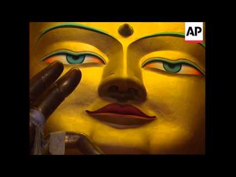 Tibet - Visit to remote Tashilumpo monastery