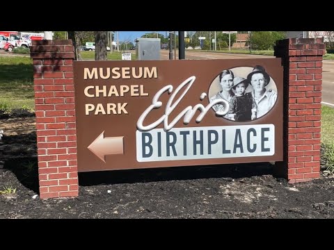 EVLIS PRESLEY BIRTHPLACE - WE VISIT TUPELO MS BIRTHPLACE & MUSEUM OF ELVIS - LET'S ROLL KAT & MR B